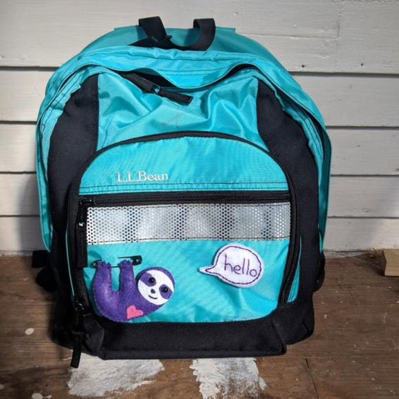 Gray Hanging Sloth Pin / Brooch - Picture 2 of 2